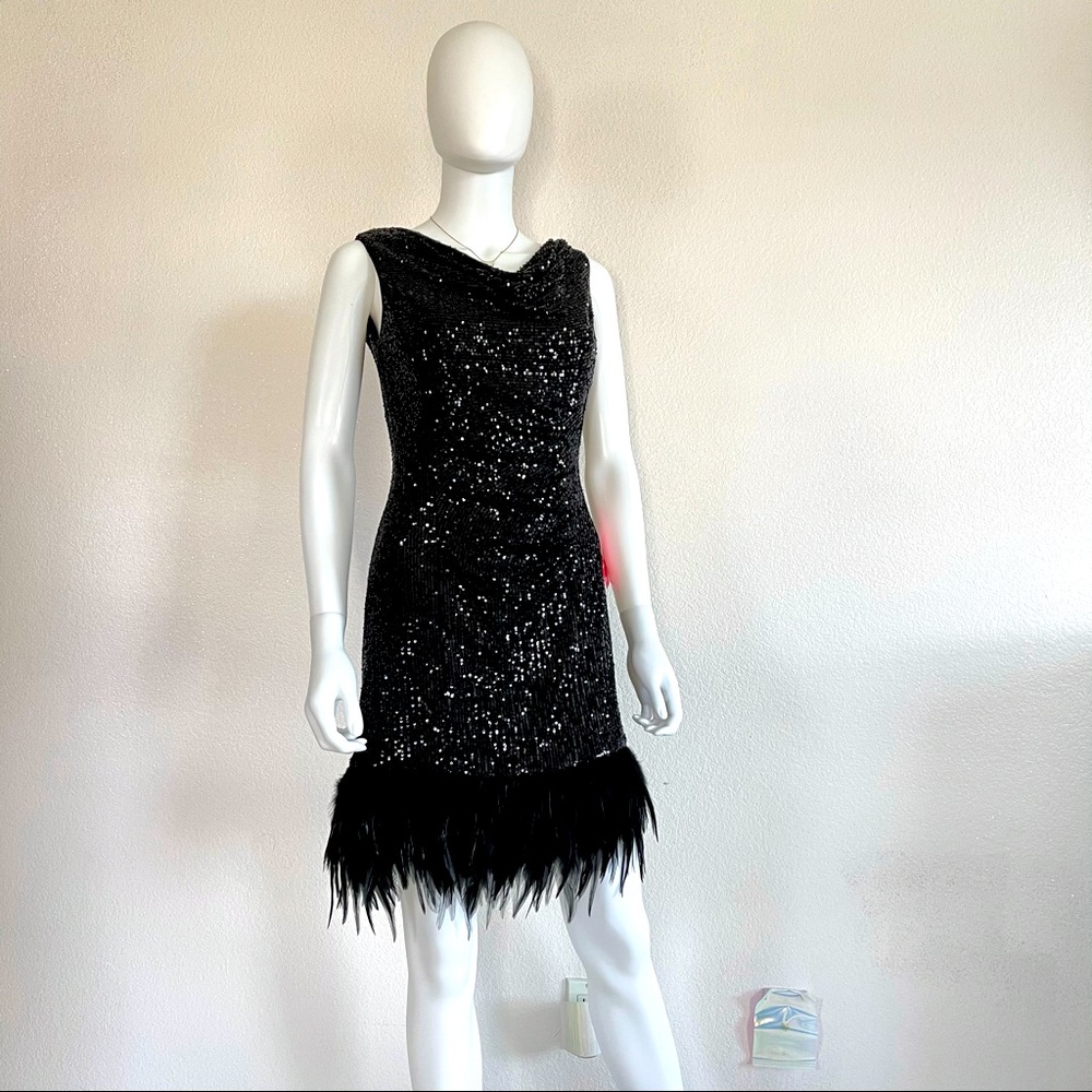 Alex Marie black sequence dress size 16 NWT